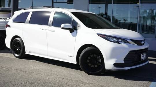 2021 Toyota Sienna LE — Minivan — 86,594 mi — San Luis Obispo, CA