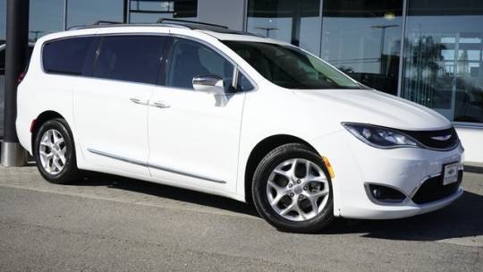2020 Chrysler Pacifica Limited — Minivan — 62,988 mi — San Luis Obispo, CA