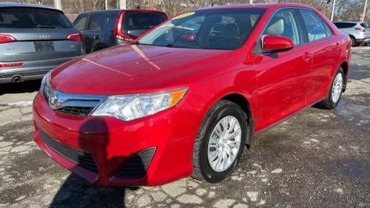 2014 Toyota Camry LE — Sedan — 83,577 mi — Framingham, MA