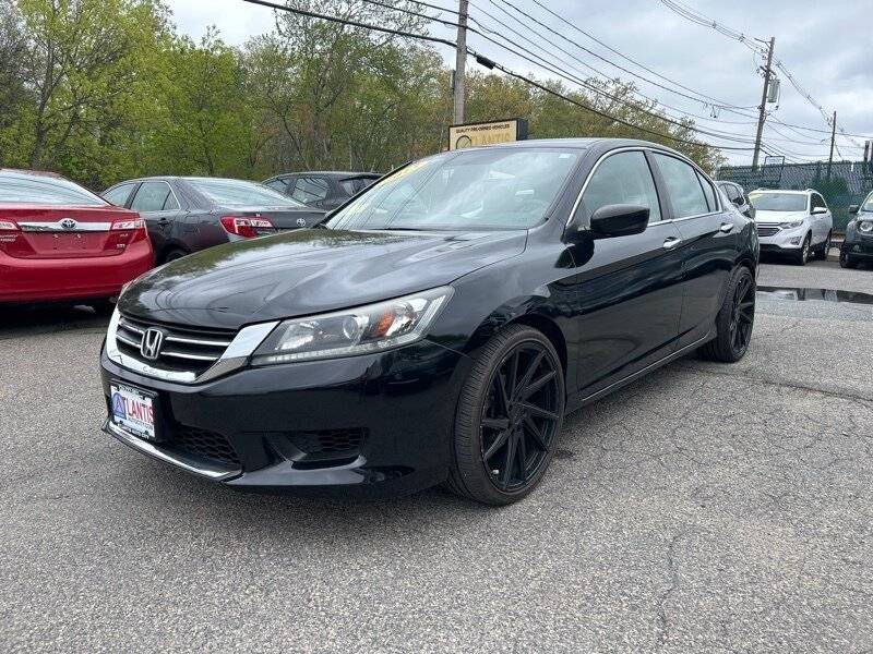 2013 Honda Accord LX — Sedan — 136,618 mi — Framingham, MA