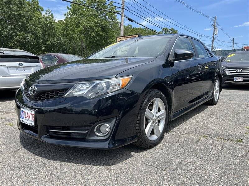 2013 Toyota Camry SE — Sedan — 118,334 mi — Framingham, MA