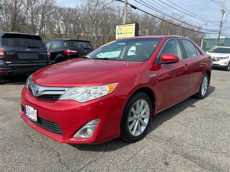 2012 Toyota Camry Hybrid XLE — Sedan — 137,043 mi — Framingham, MA