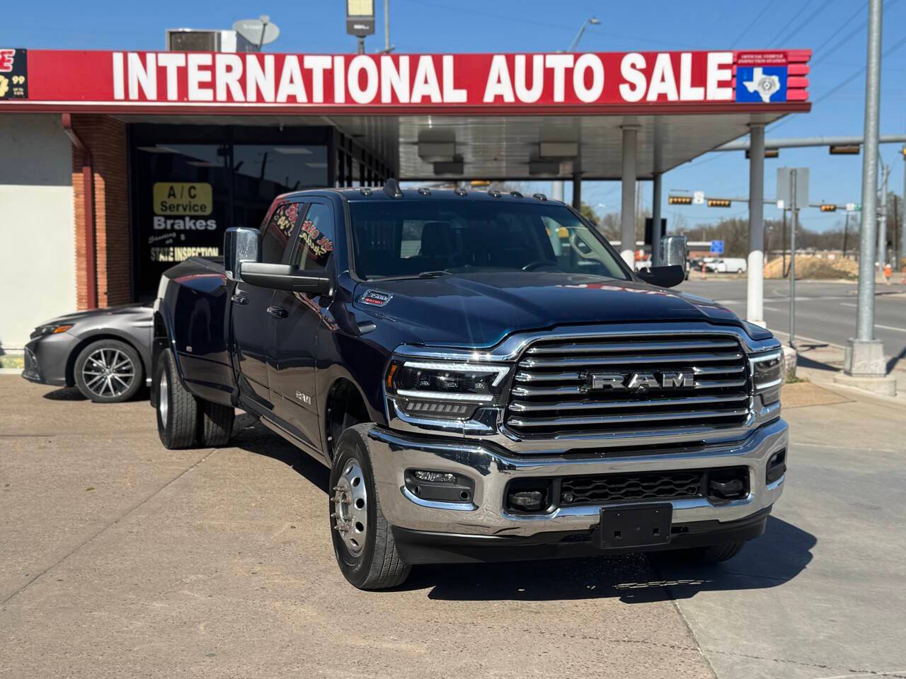 2021 Ram 3500 Laramie — Pickup Truck — 79,800 mi — Garland, TX