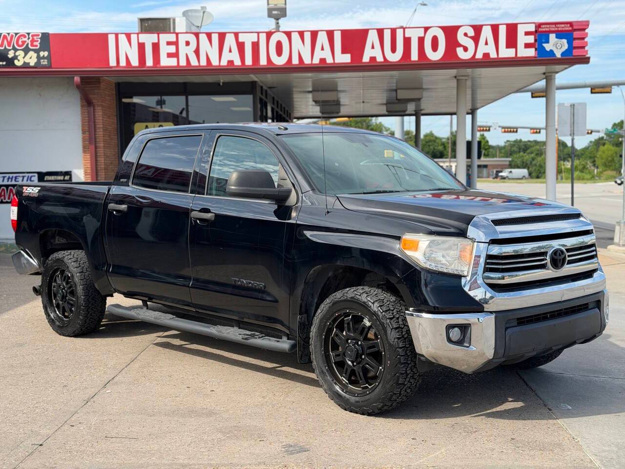 2017 Toyota Tundra SR5
