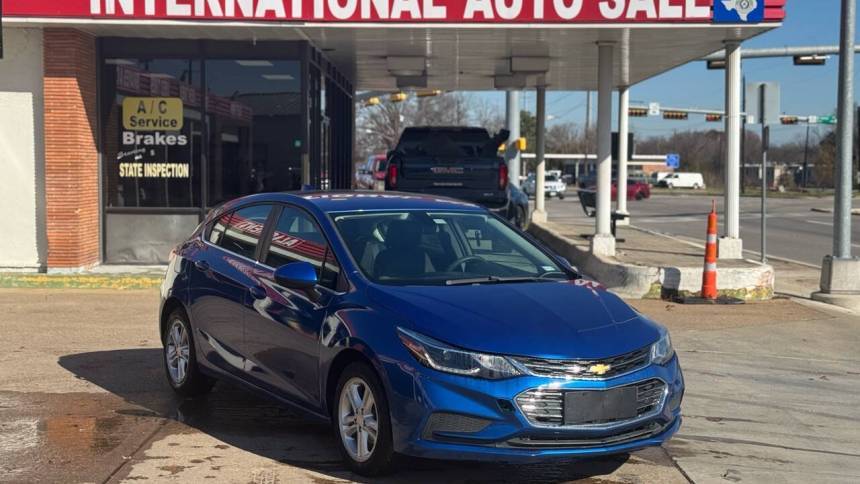 2017 Chevrolet Cruze LT — Hatchback — 75,468 mi — Garland, TX