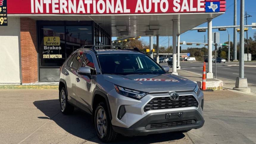 2023 Toyota RAV4 XLE — SUV — 32,729 mi — Garland, TX