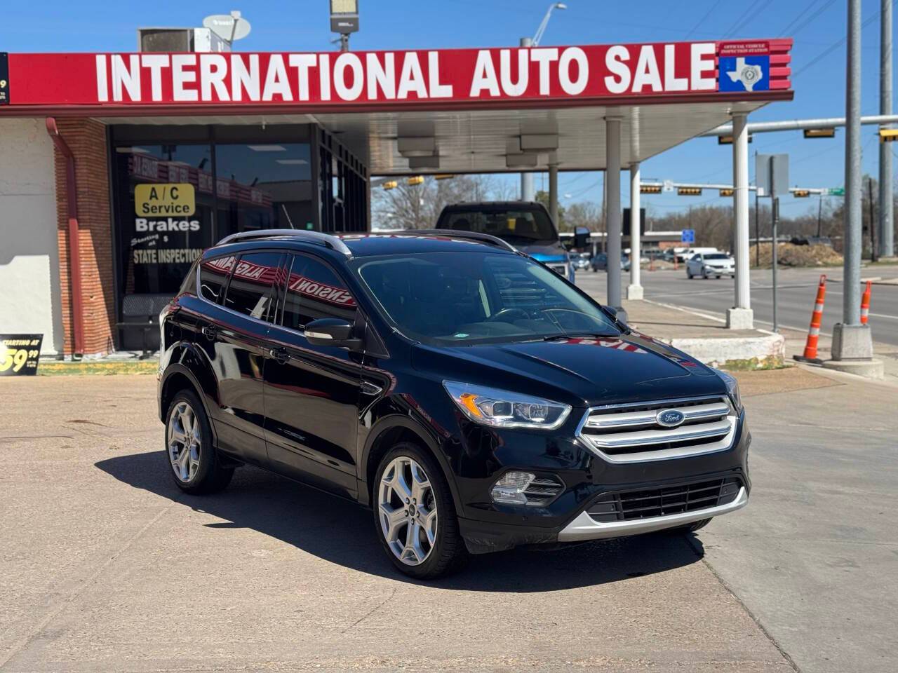 2018 Ford Escape Titanium — SUV — 54,602 mi — Garland, TX