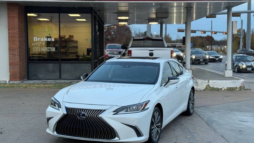 2019 Lexus ES ES 300h — Sedan — 72,066 mi — Garland, TX