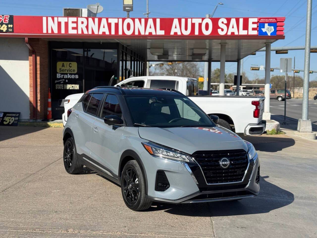 2023 Nissan Kicks SR — SUV — 55,507 mi — Garland, TX