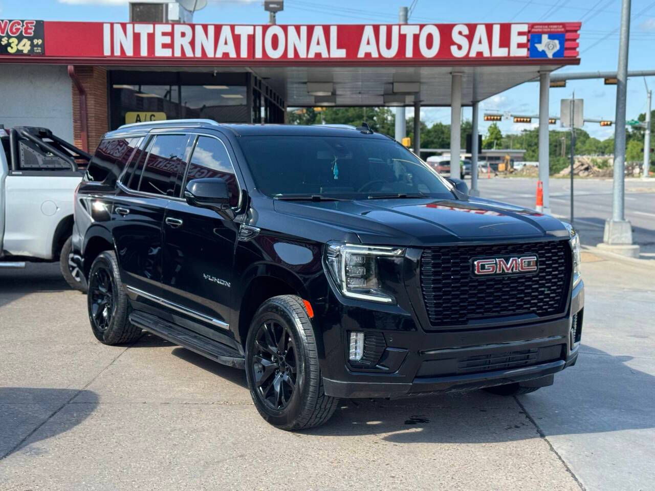 2022 GMC Yukon SLT — SUV — 72,794 mi — Garland, TX