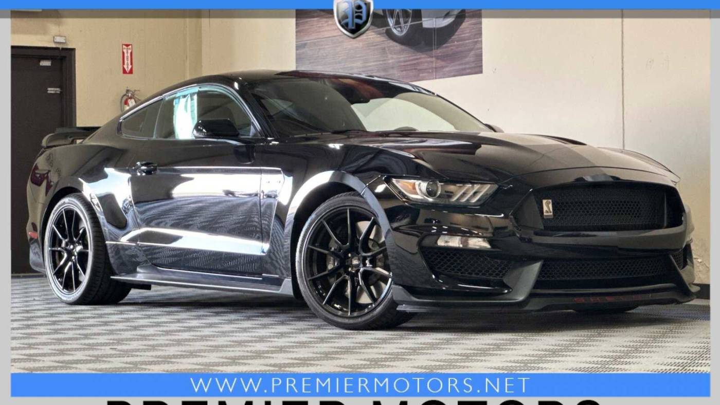 2019 Ford Mustang Shelby GT350 — Coupe — 10,103 mi — Hayward, CA