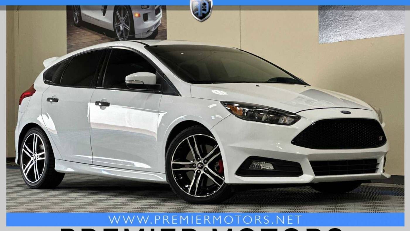 2017 Ford Focus ST — Hatchback — 63,006 mi — Hayward, CA