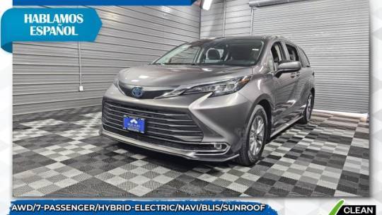 2021 Toyota Sienna XLE — Minivan — 60,458 mi — Sykesville, MD