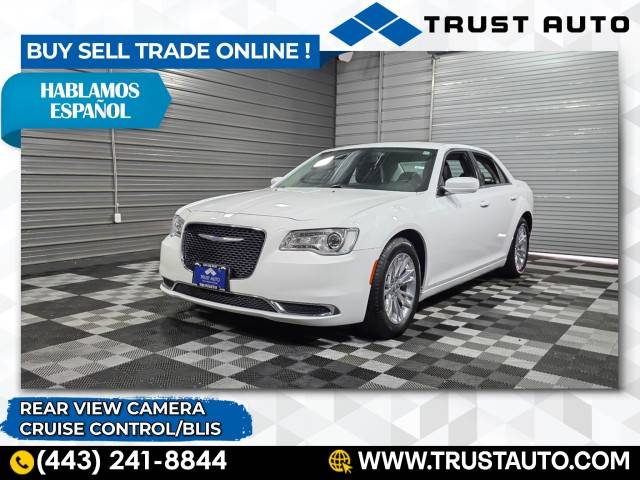 2019 Chrysler 300 Touring L — Sedan — 33,899 mi — Sykesville, MD