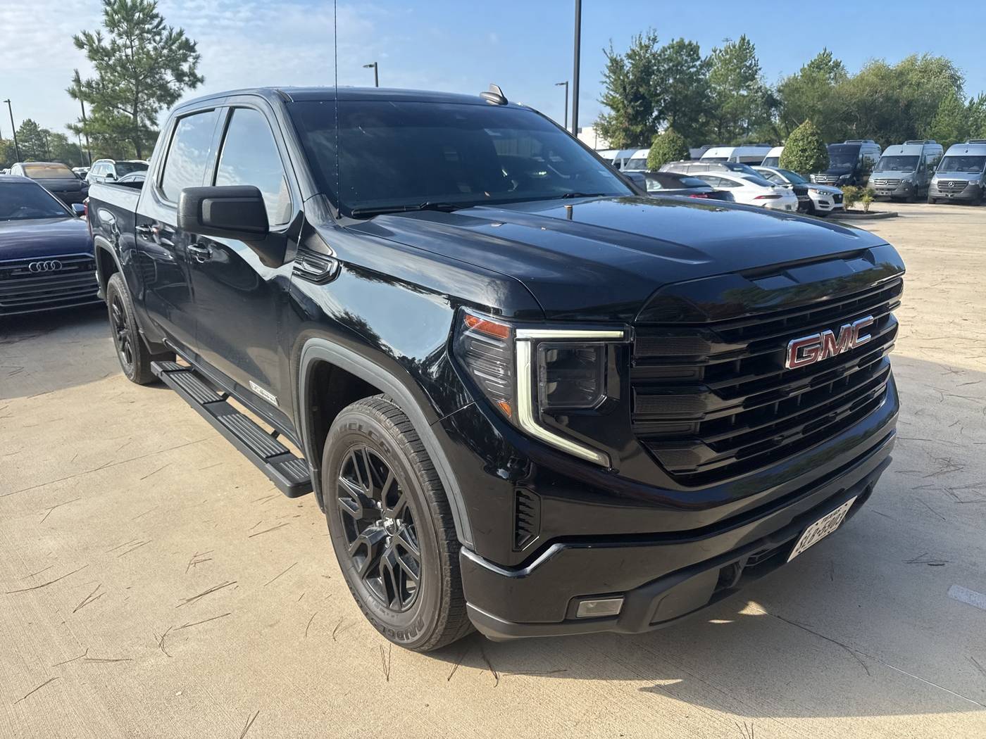 2022 GMC Sierra 1500 Elevation — Pickup Truck — 64,832 mi — The Woodlands, TX