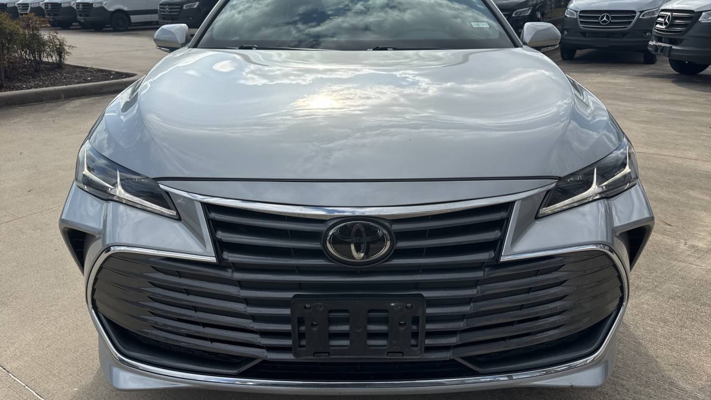 2022 Toyota Avalon Limited — Sedan — 31,000 mi — The Woodlands, TX