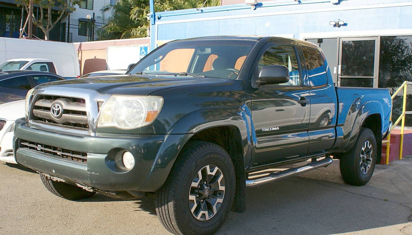 2009 Toyota Tacoma PreRunner — Pickup Truck — 141,461 mi — Hayward, CA