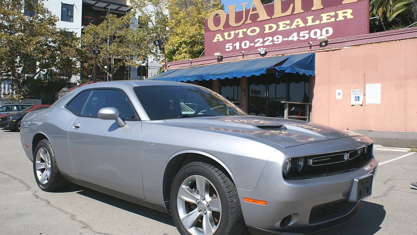 2015 Dodge Challenger SXT — Coupe — 108,825 mi — Hayward, CA