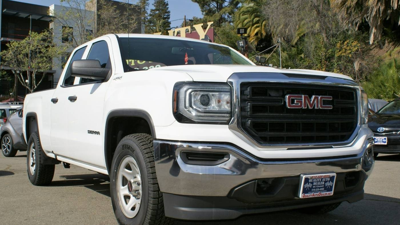 2017 GMC Sierra 1500 Base — Pickup Truck — 104,083 mi — Hayward, CA