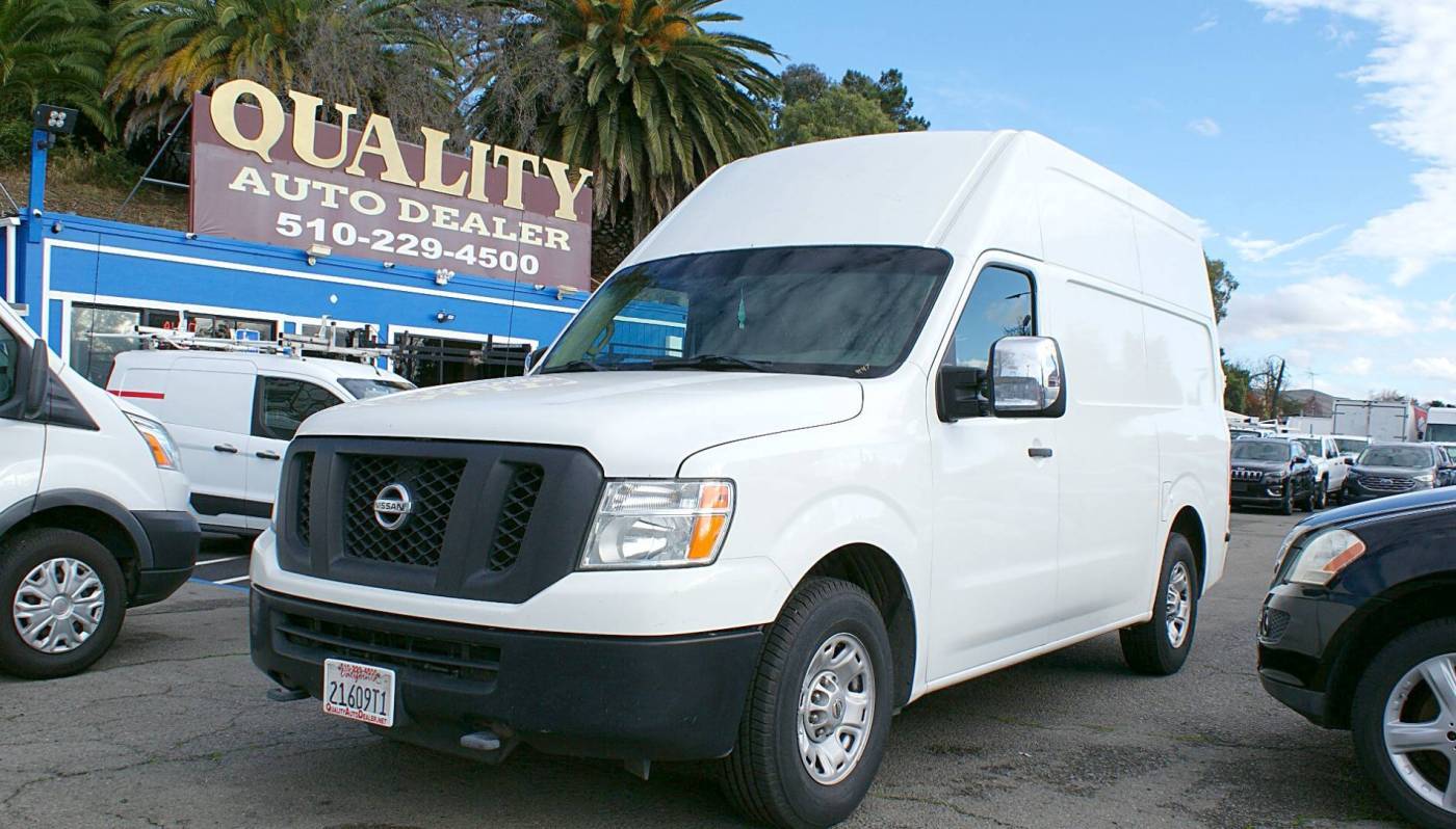 2014 Nissan NV Cargo NV2500 HD SV — Cargo Van — 178,259 mi — Hayward, CA