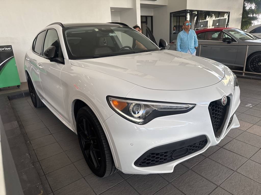 2020 Alfa Romeo Stelvio