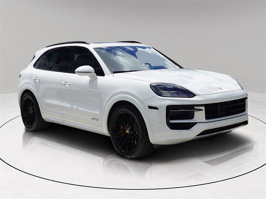 2025 Porsche Cayenne GTS — SUV — 2,492 mi — CORAL GABLES, FL
