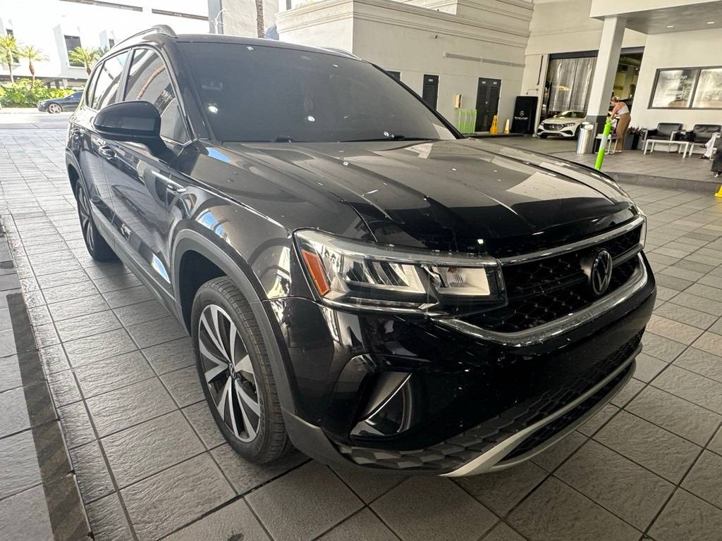 2023 Volkswagen Taos SE — SUV — 40,579 mi — CORAL GABLES, FL