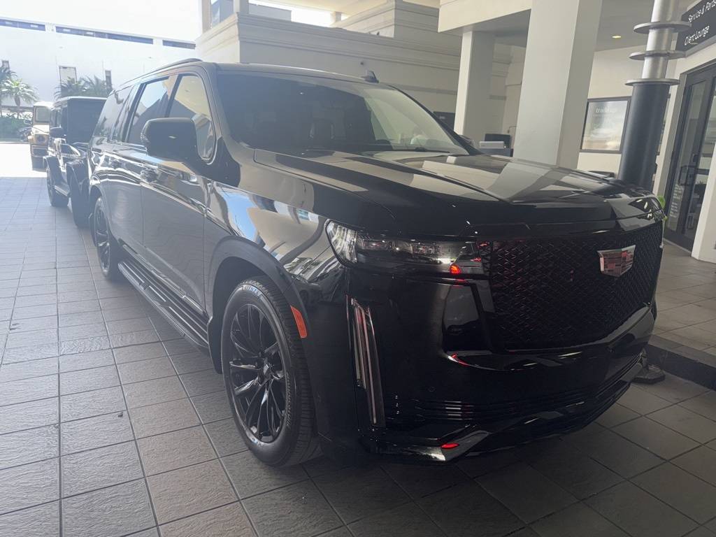 2023 Cadillac Escalade Sport Platinum — SUV — 10,890 mi — CORAL GABLES, FL
