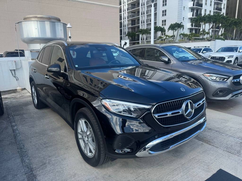 2023 Mercedes-Benz GLC GLC 300 — SUV — 3,533 mi — CORAL GABLES, FL