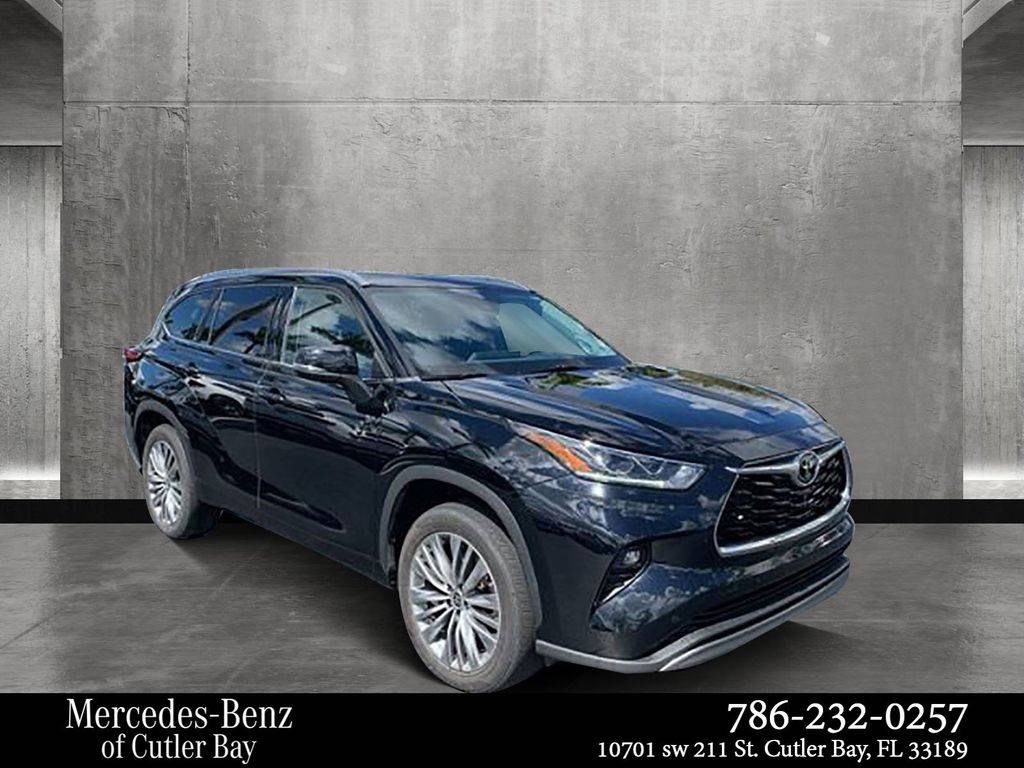 2022 Toyota Highlander Platinum — SUV — 41,054 mi — Cutler Bay, FL