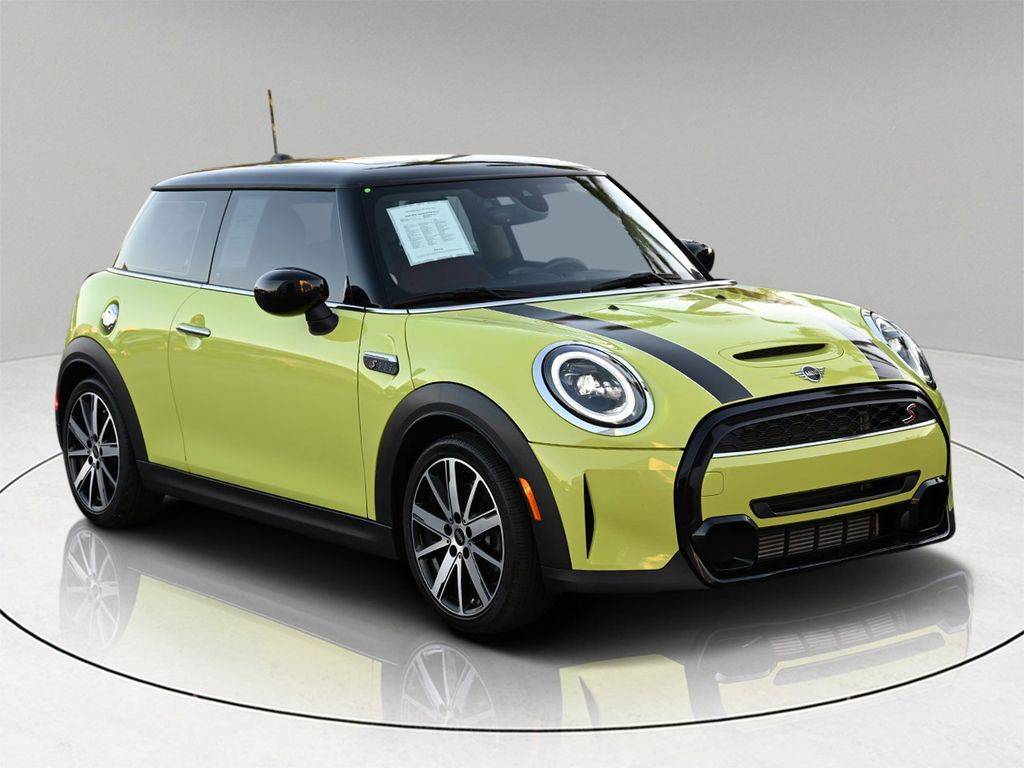2024 MINI Hardtop Cooper S — Hatchback — 2,478 mi — Cutler Bay, FL