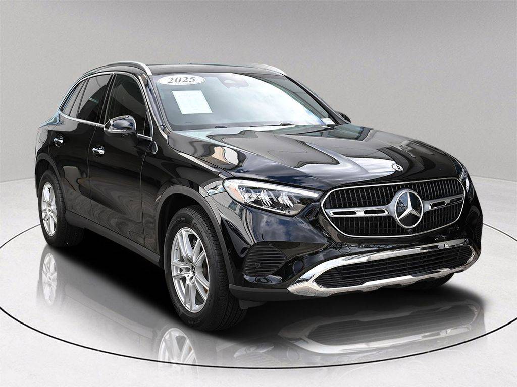 2025 Mercedes-Benz GLC GLC 300 — SUV — 7,440 mi — Cutler Bay, FL