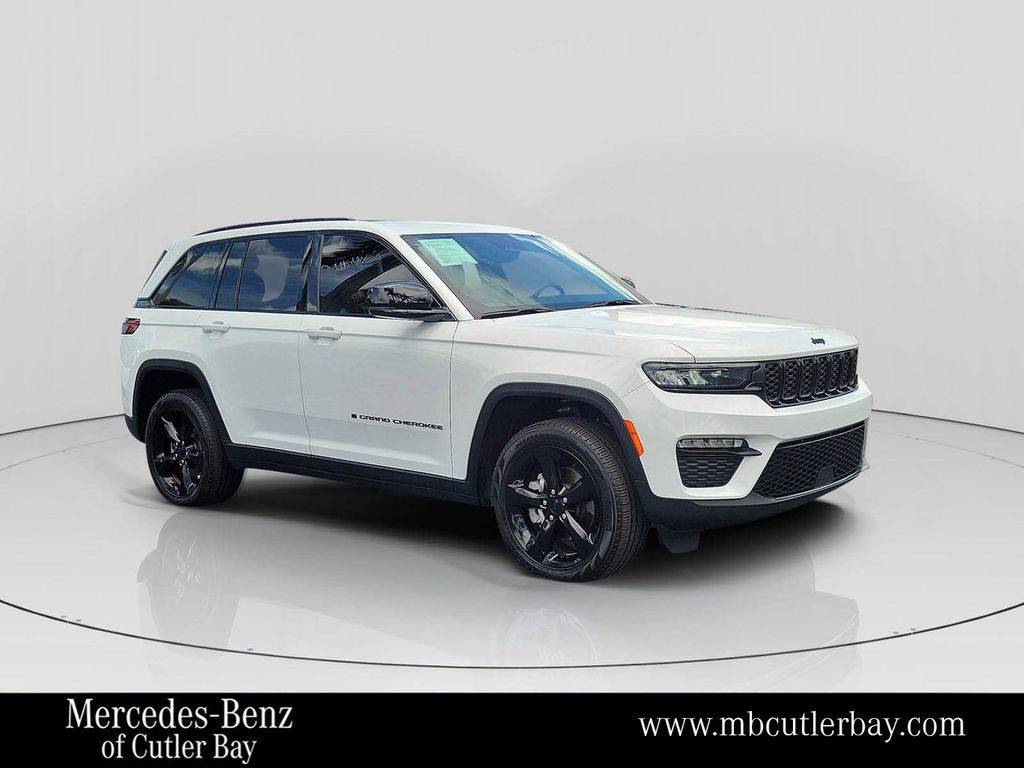 2024 Jeep Grand Cherokee Limited — SUV — 14,294 mi — Cutler Bay, FL