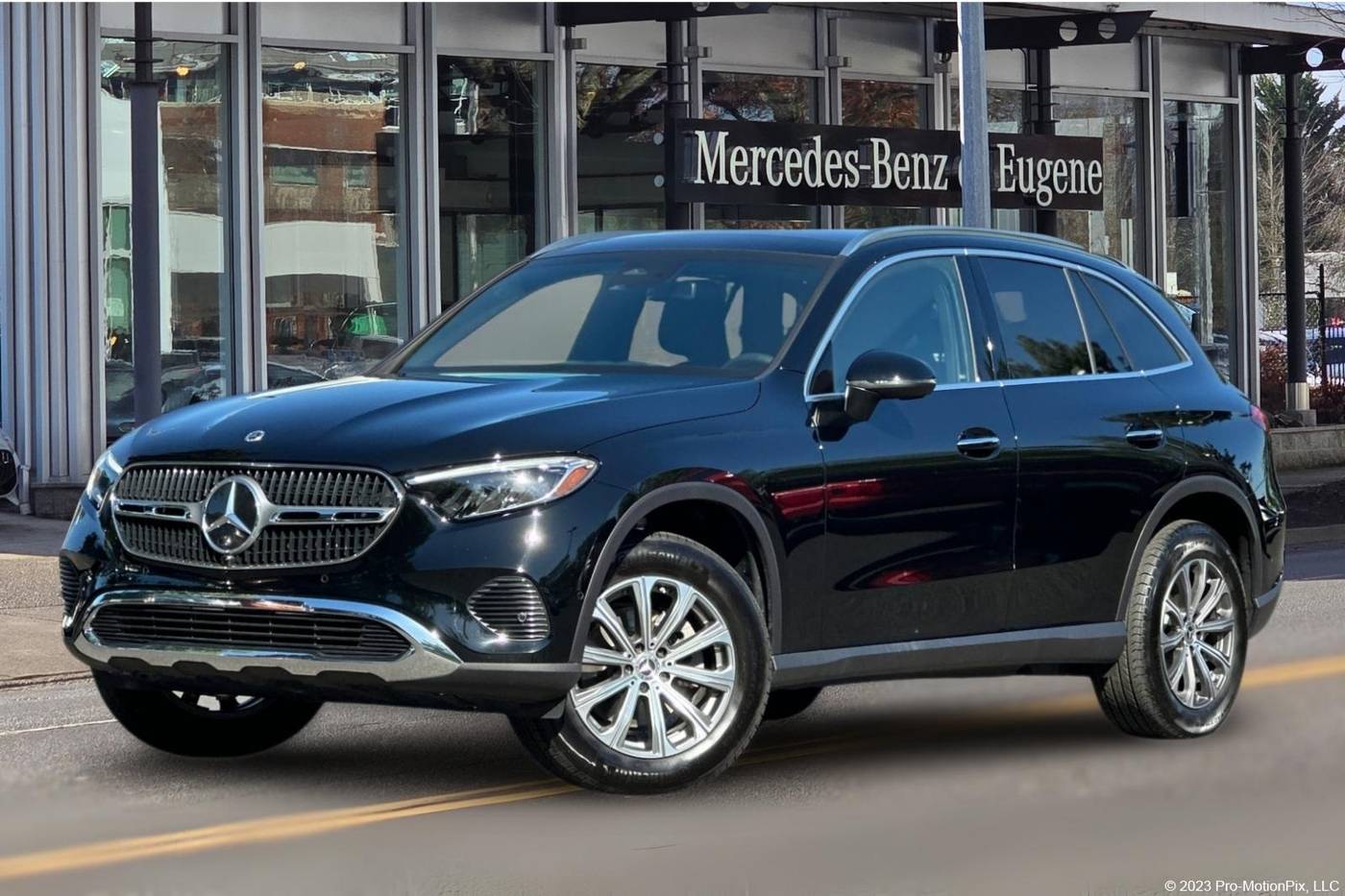 2025 Mercedes-Benz GLC GLC 300 — SUV — 2,415 mi — Eugene, OR