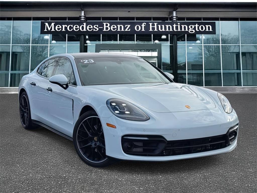2023 Porsche Panamera Platinum Edition