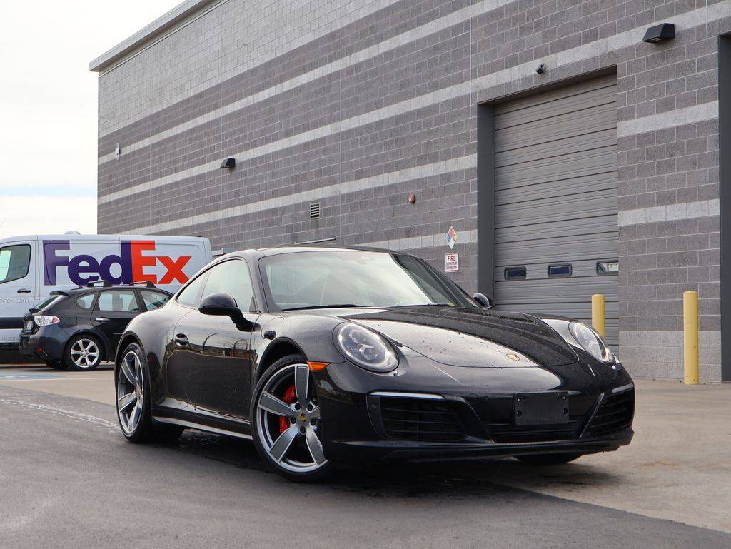 2017 Porsche 911 911 Carrera 4S — Coupe — 48,281 mi — Kansas City, MO