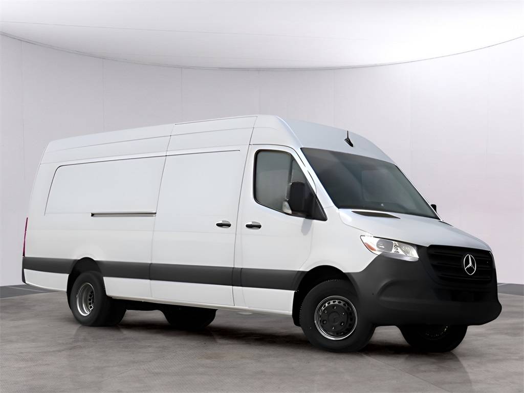 2024 Mercedes-Benz Sprinter Cargo Van 3500XD — Cargo Van — 8 mi — Kansas City, MO