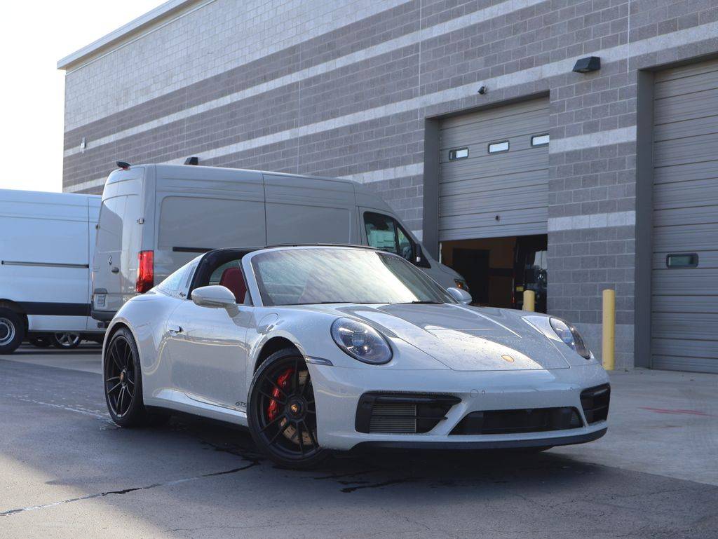 2023 Porsche 911 Targa 4 GTS