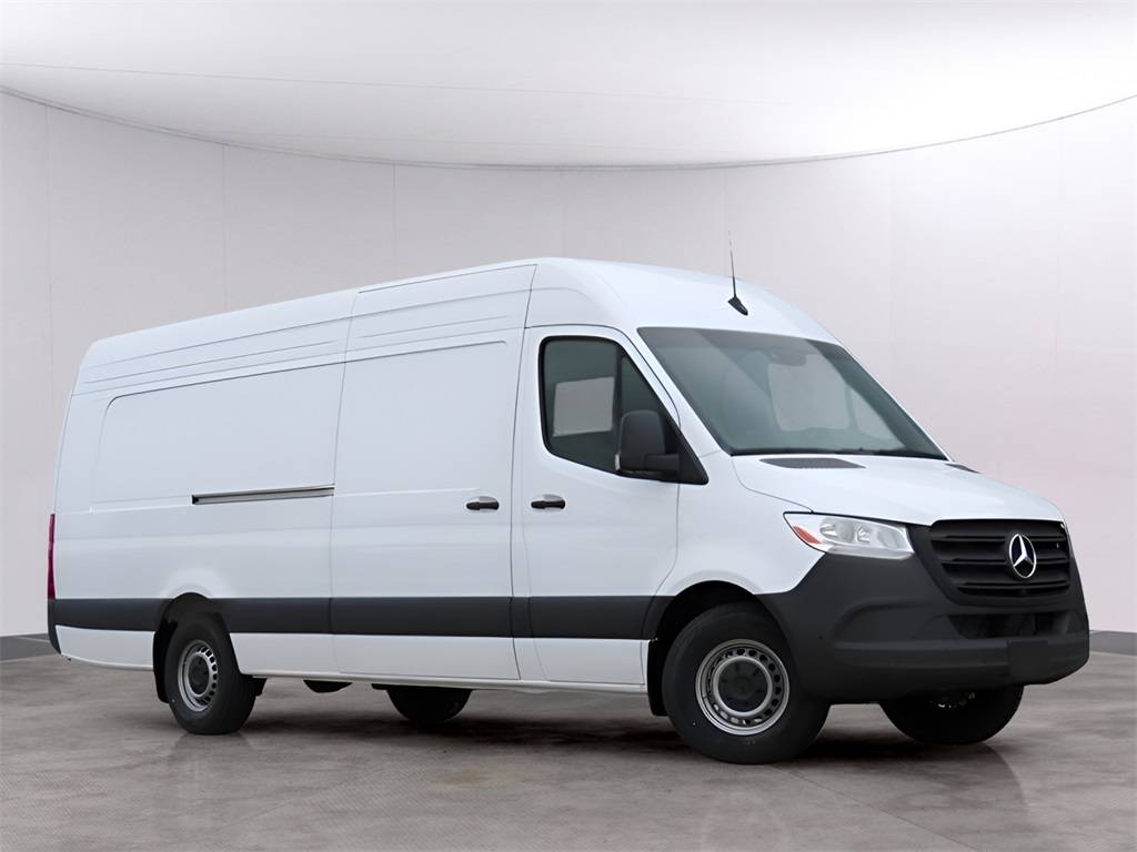 2024 Mercedes-Benz Sprinter Cargo Van 2500 — Cargo Van — 9 mi — Kansas City, MO