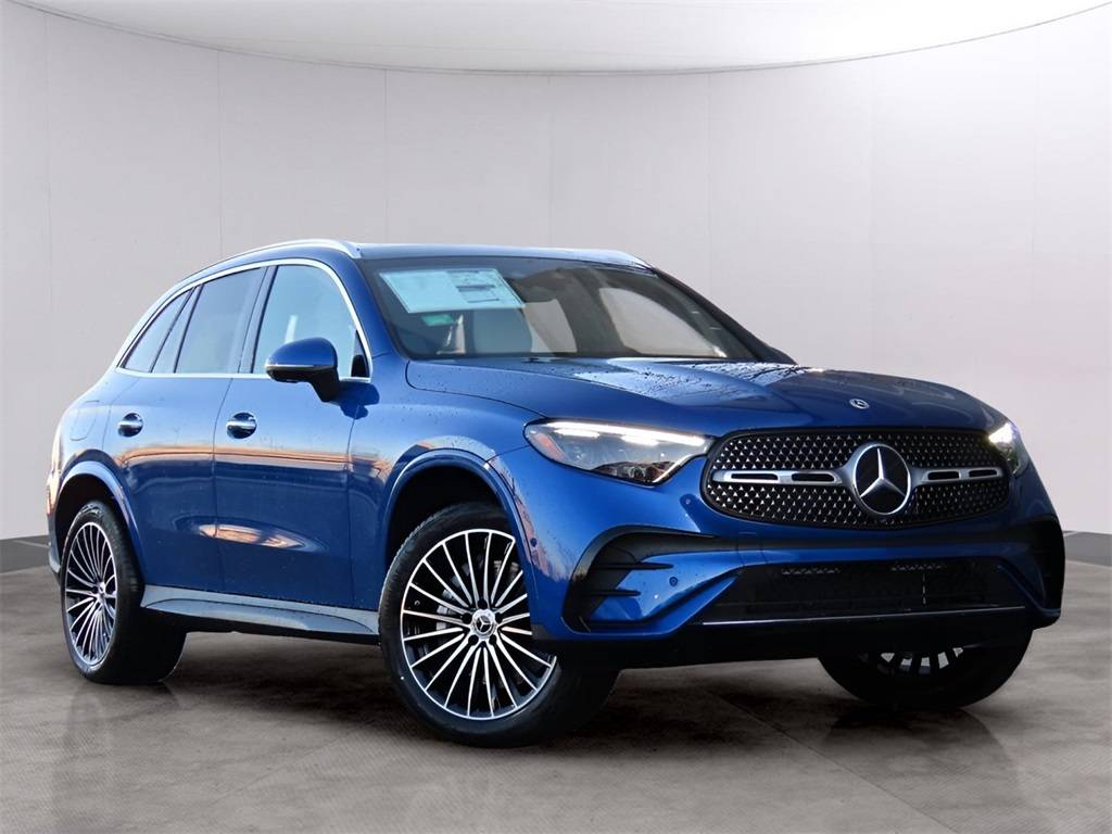 2025 Mercedes-Benz GLC GLC 350e — SUV — 4,771 mi — Kansas City, MO