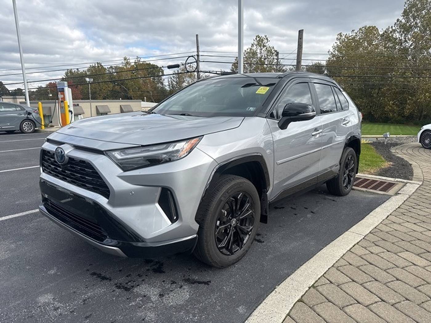 2024 Toyota RAV4 Hybrid XSE — SUV — 29,436 mi — East Petersburg, PA