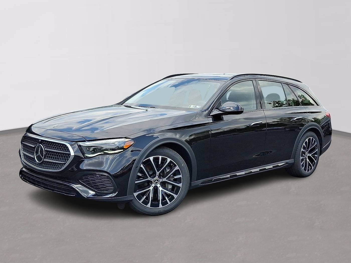 2025 Mercedes-Benz E-Class E 450 — Wagon — 3,884 mi — East Petersburg, PA