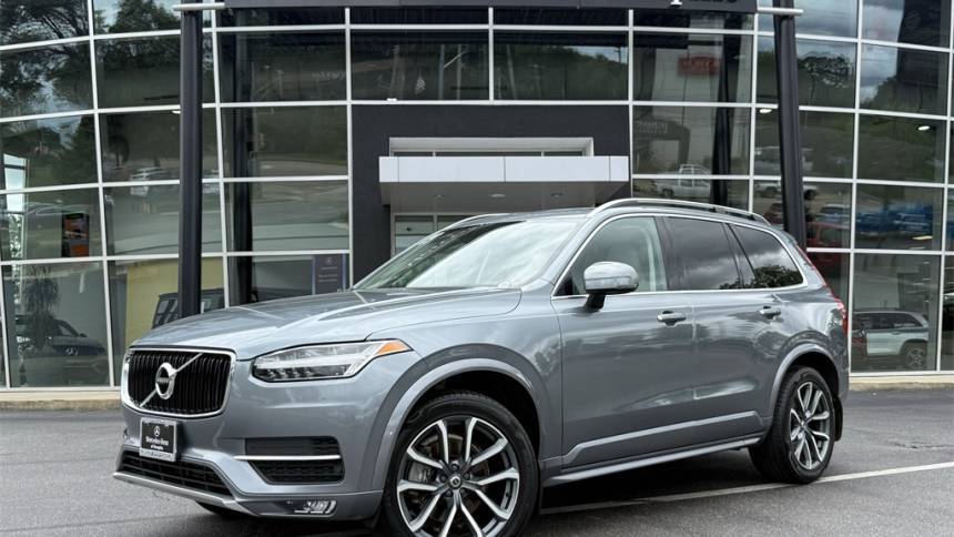 2019 Volvo XC90 T6 Momentum