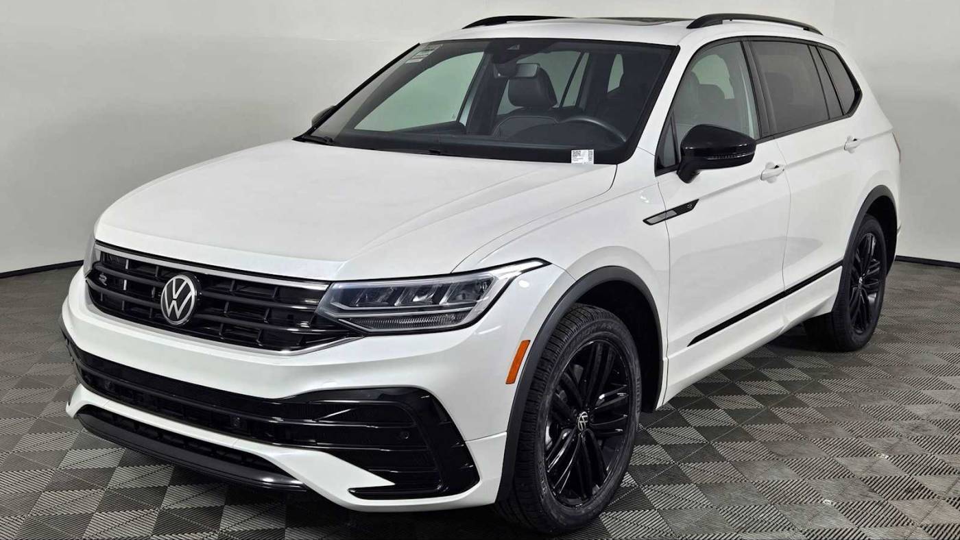 2022 Volkswagen Tiguan SE R-Line Black — SUV — 54,548 mi — Portland, OR