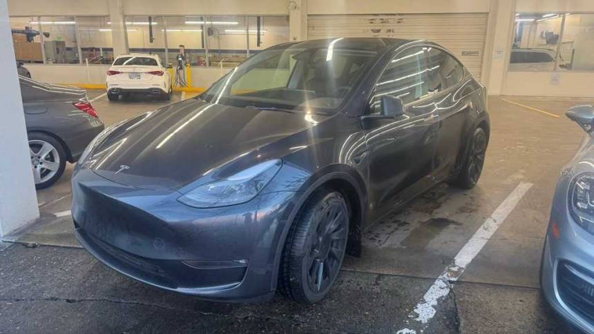 2024 Tesla Model Y Long Range — SUV — 13,251 mi — Portland, OR