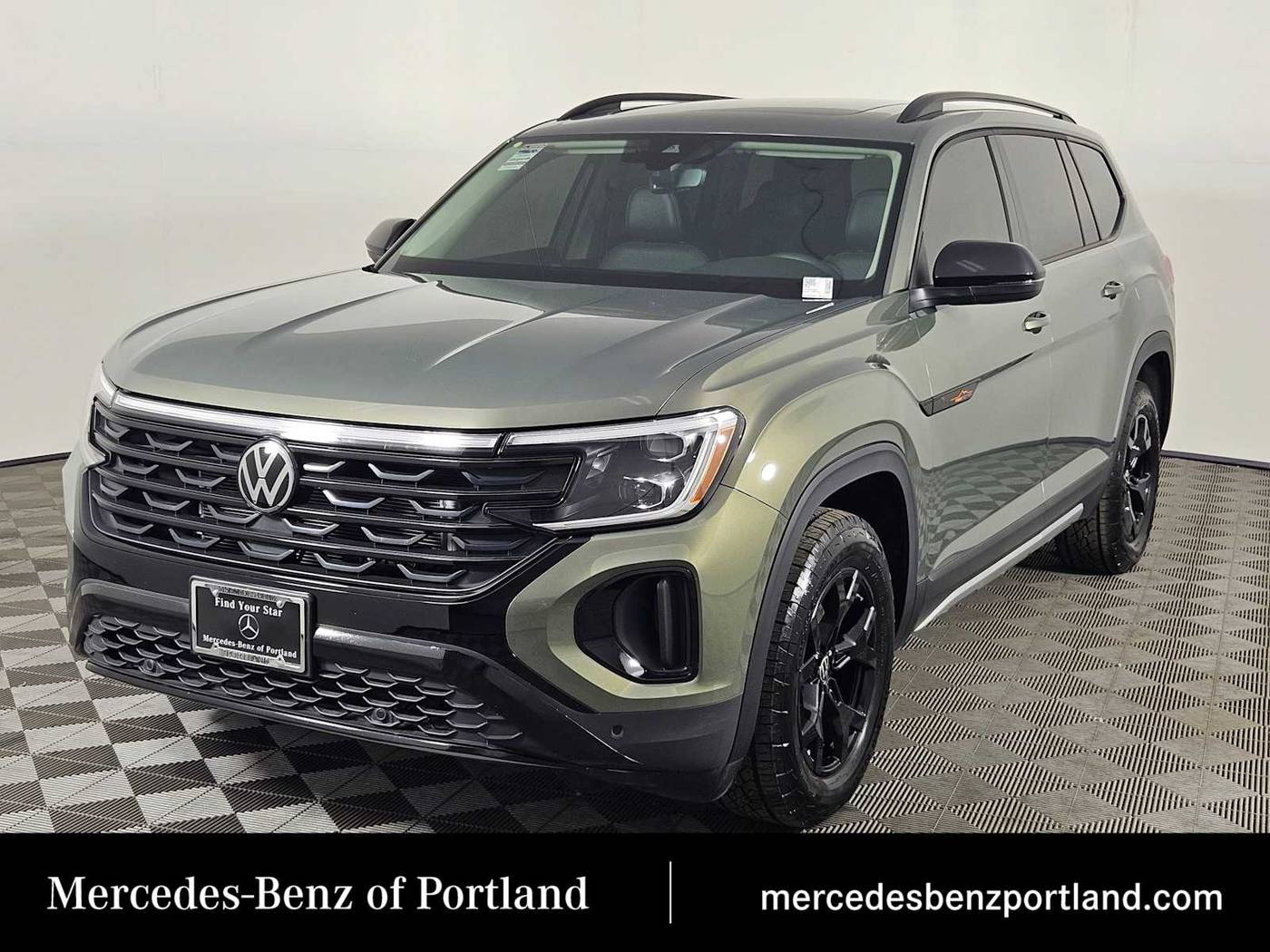2024 Volkswagen Atlas Peak Edition SE with Technology — SUV — 7,976 mi — Portland, OR