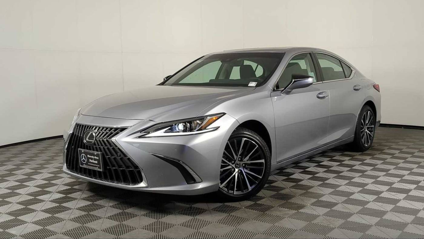 2024 Lexus ES ES 250 — Sedan — 44 mi — Portland, OR
