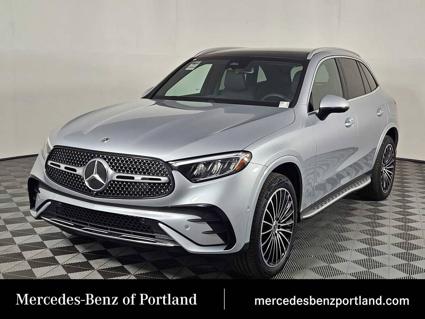 2025 Mercedes-Benz GLC GLC 350e — SUV — 4,289 mi — Portland, OR