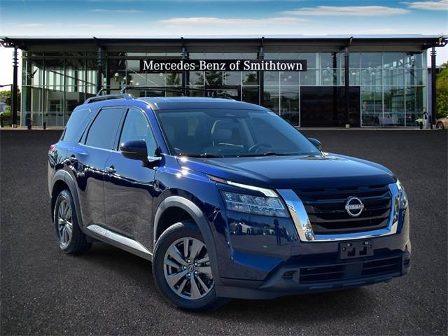 2022 Nissan Pathfinder SV — SUV — 38,084 mi — St James, NY