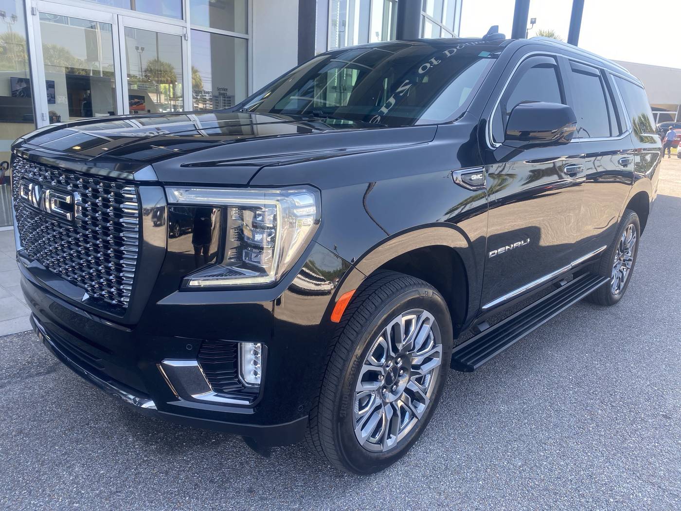 2023 GMC Yukon Denali Ultimate — SUV — 35,074 mi — Dothan, AL